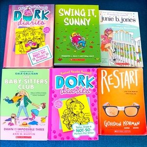 Bundle of 6 books 📚